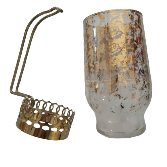 Set of Six Vintage Mid Century Modern Gold Fleck Glasses with Handles - Picture 4 of 11